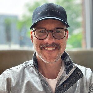 Meet your Posher, Russell